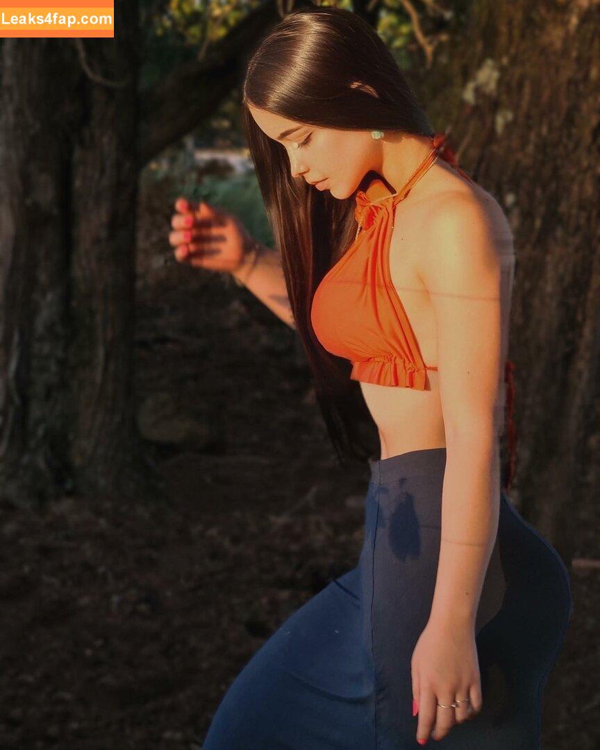 lauratavora / gabyguterres2021 / umapave leaked photo photo #0522
