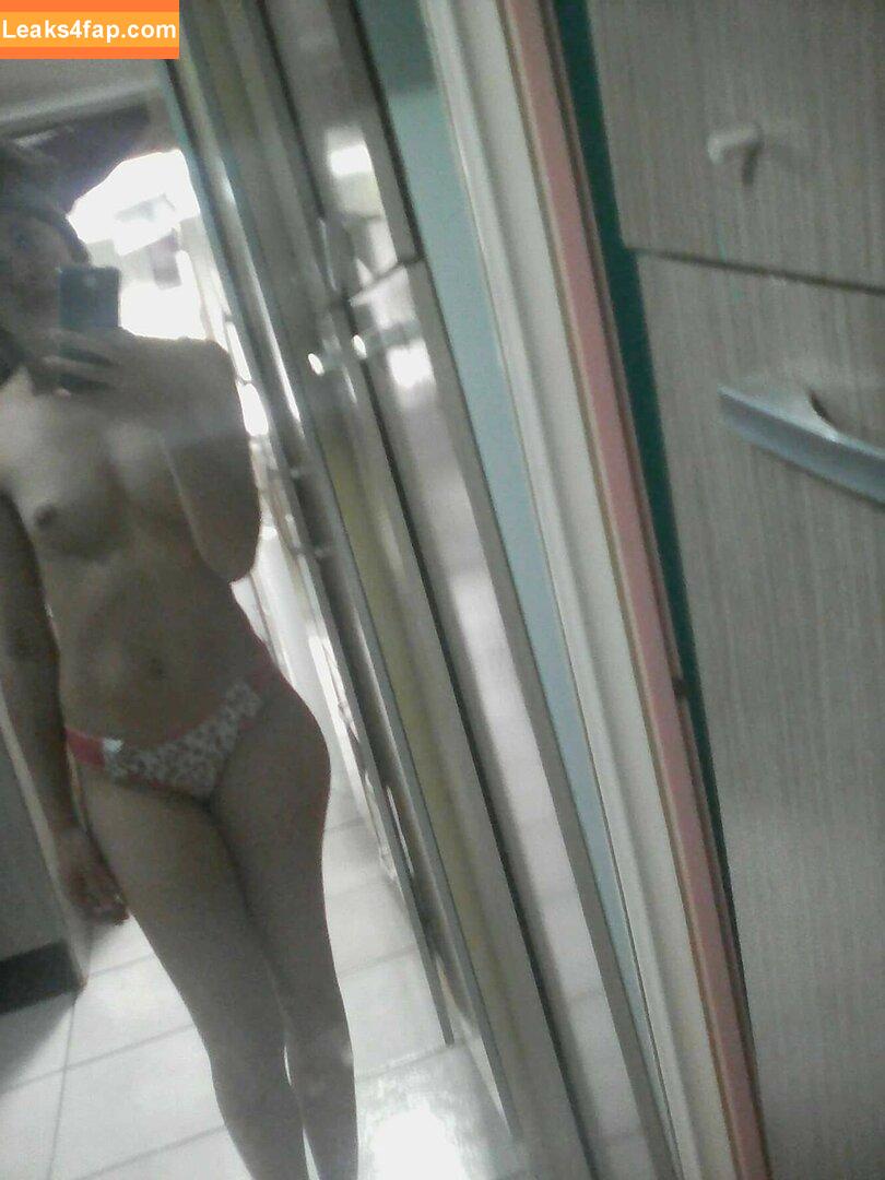 lauratavora / gabyguterres2021 / umapave leaked photo photo #0580