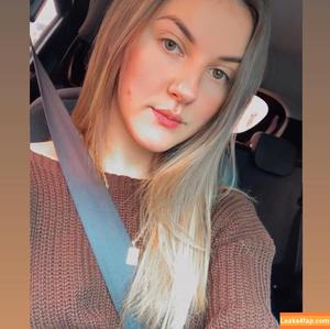 lauratavora photo #0167