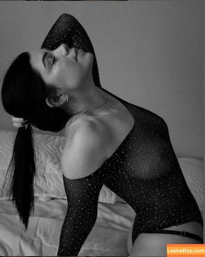 lauratavora photo #0174