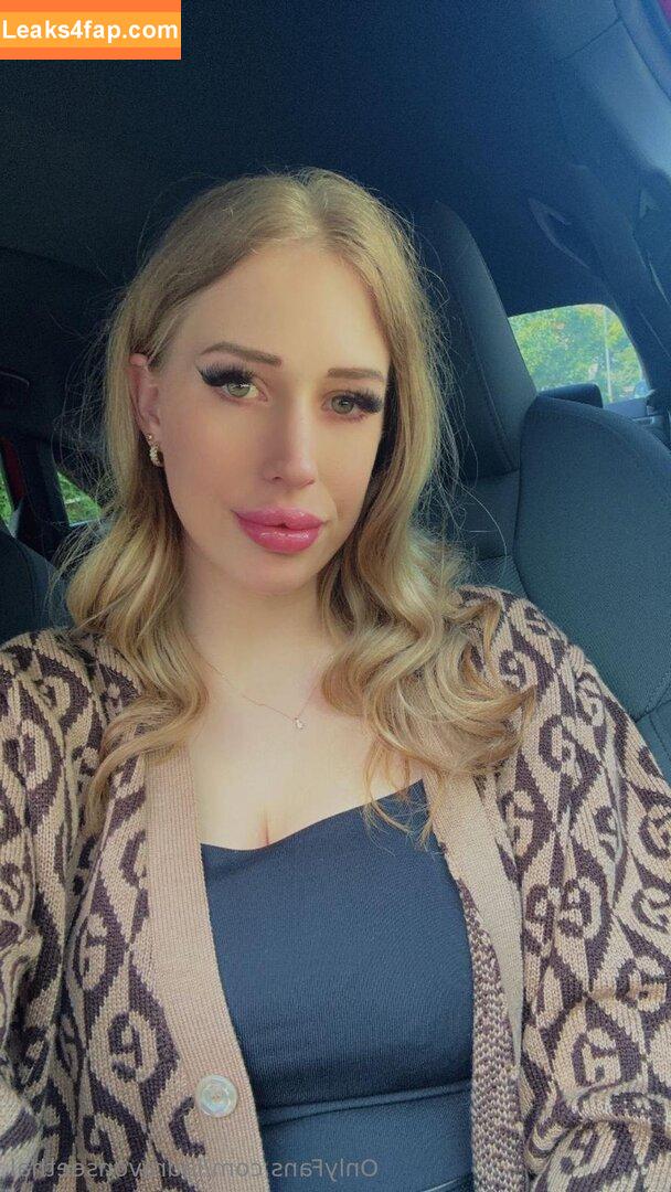 lauravonseethal / reel leaked photo photo #0006
