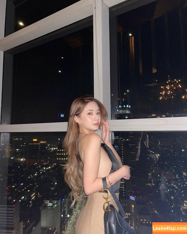 lauraziphora /  leaked photo photo #0004
