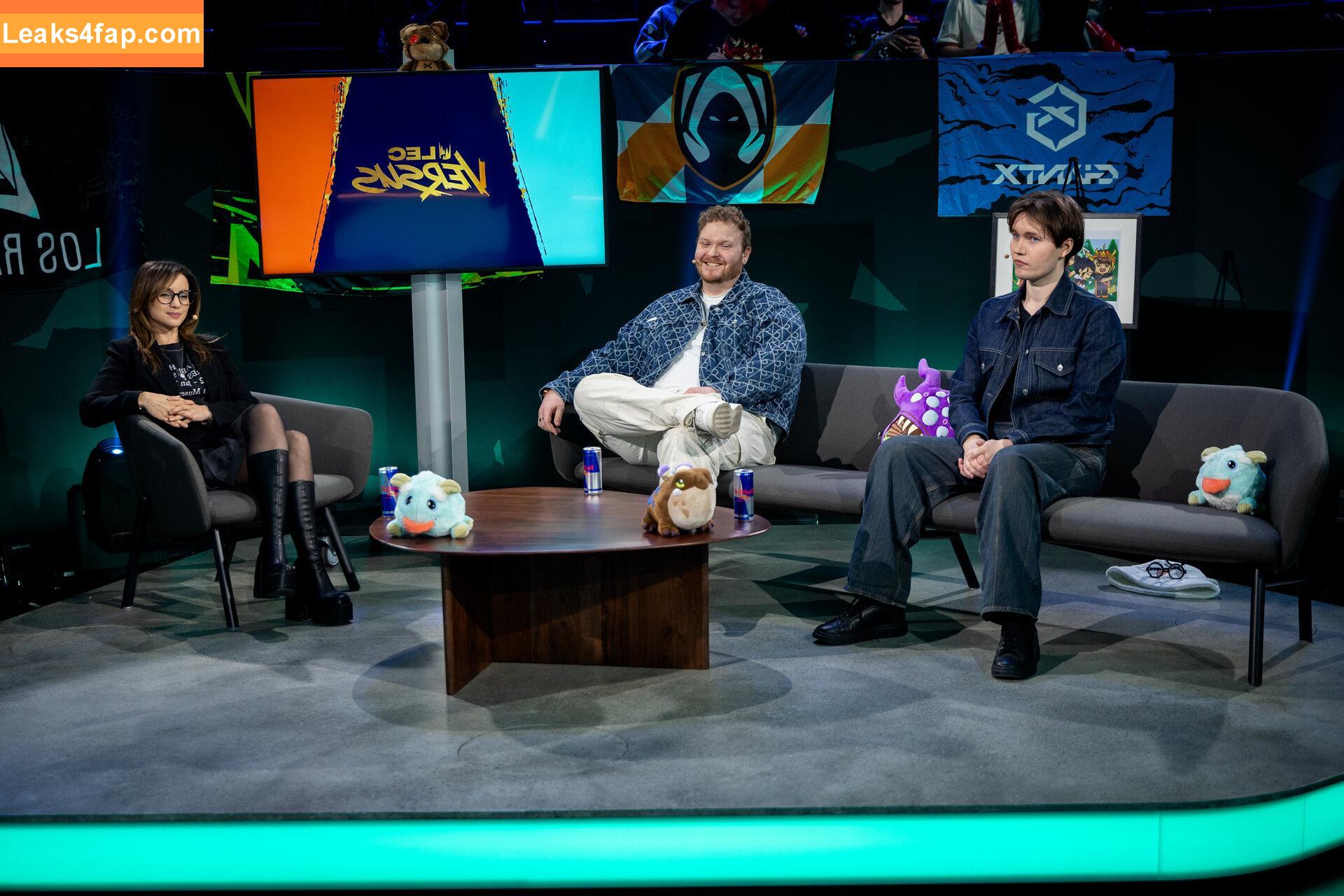 Laure Valée / laure_bv слитое фото фото #0410