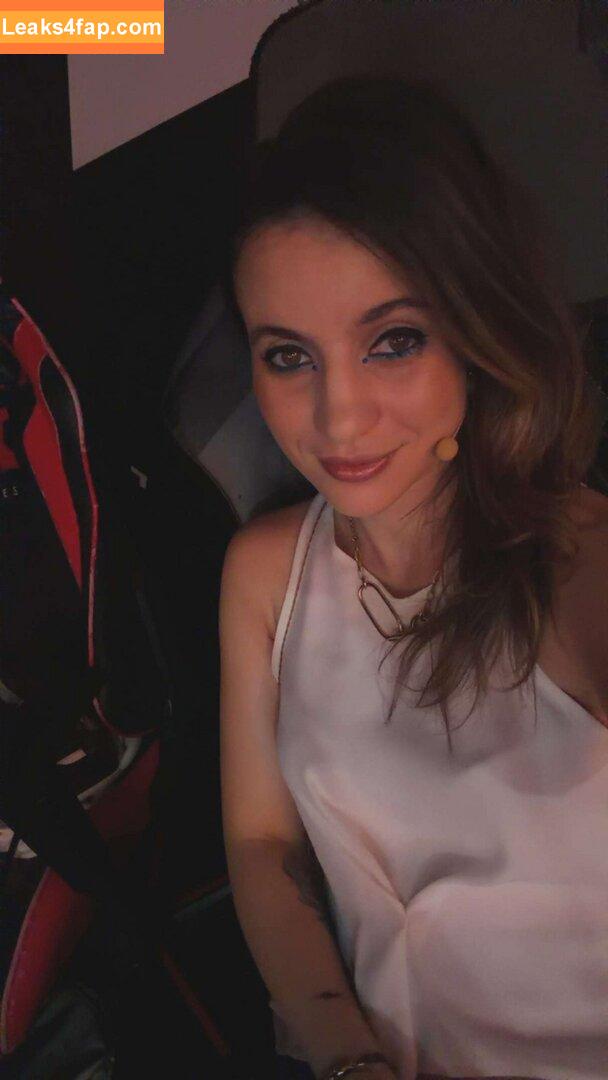 Laure Valée / laure_bv leaked photo photo #0418