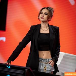 Laure Valée фото #0195