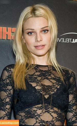 Lauren German photo #0047