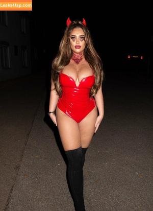 Lauren Goodger photo #0101