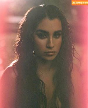 Lauren Jauregui photo #0010