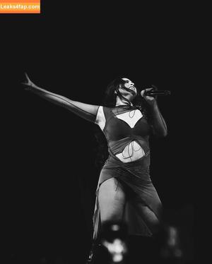 Lauren Jauregui photo #0254