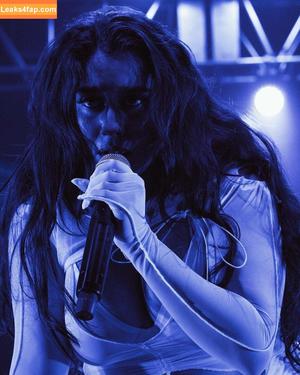 Lauren Jauregui photo #0273