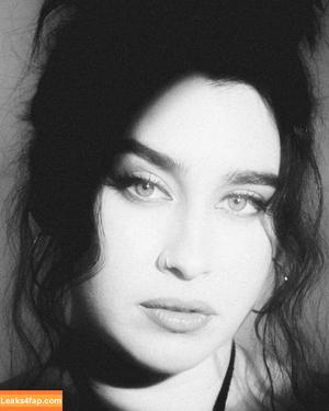 Lauren Jauregui photo #0321