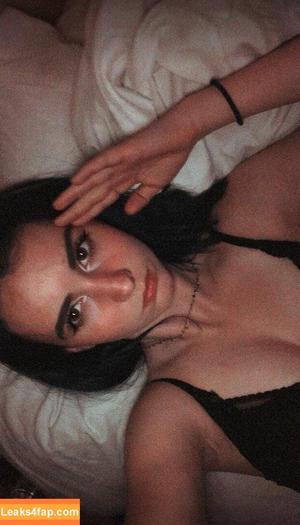 Lauren Kach photo #0011