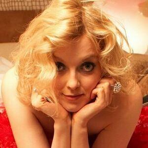 Lauren Laverne photo #0043