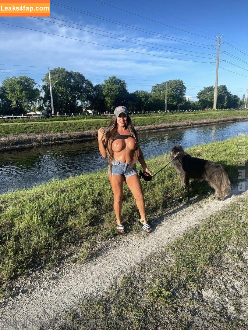 Lauren Lopez / https: / laurenjlopez / lojofitover50 leaked photo photo #0118