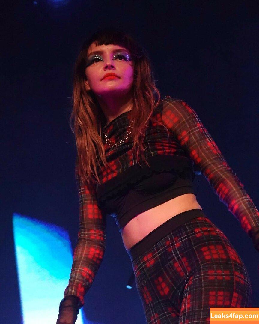 Lauren Mayberry / laurenevemayberry leaked photo photo #0128