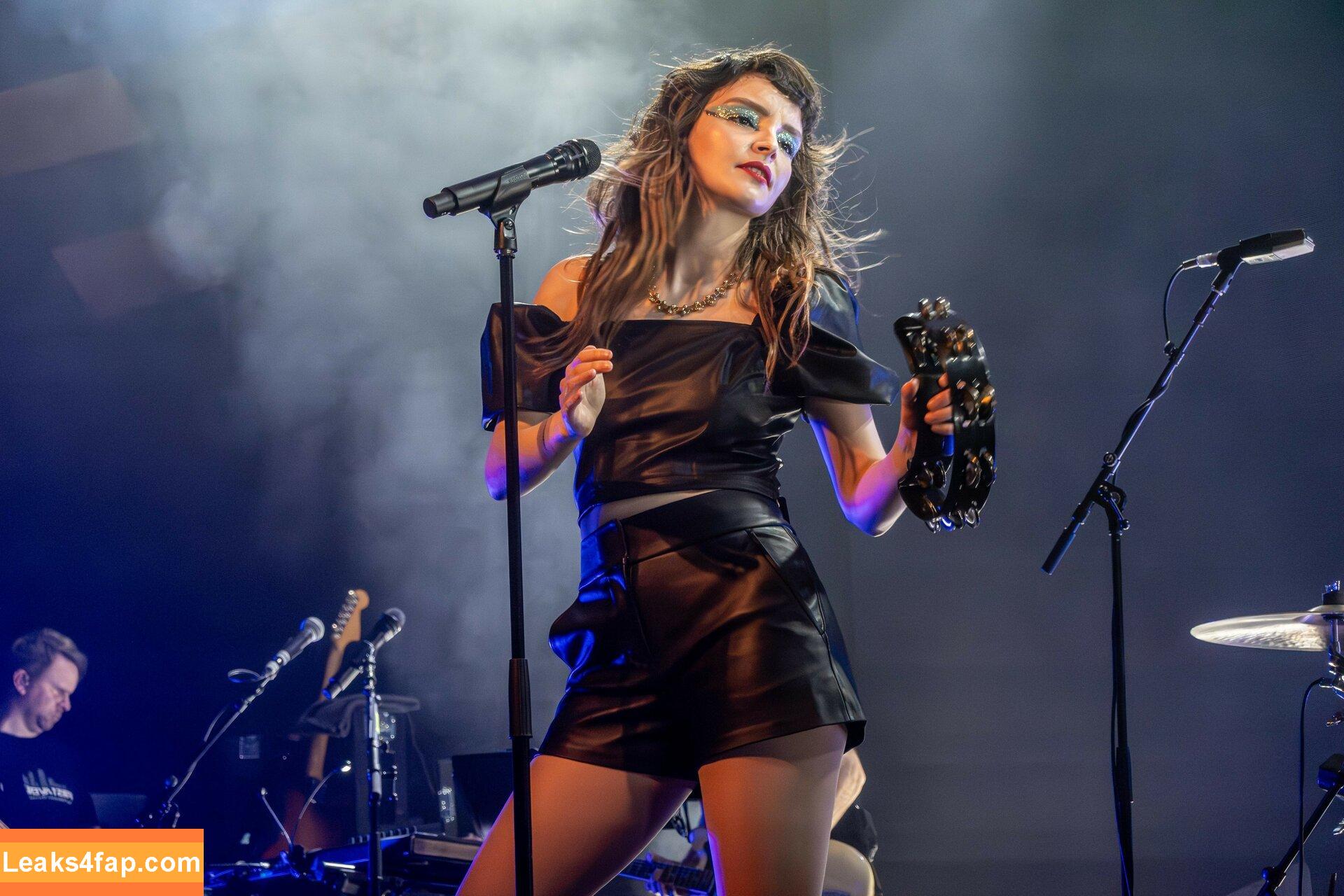 Lauren Mayberry / laurenevemayberry leaked photo photo #0138