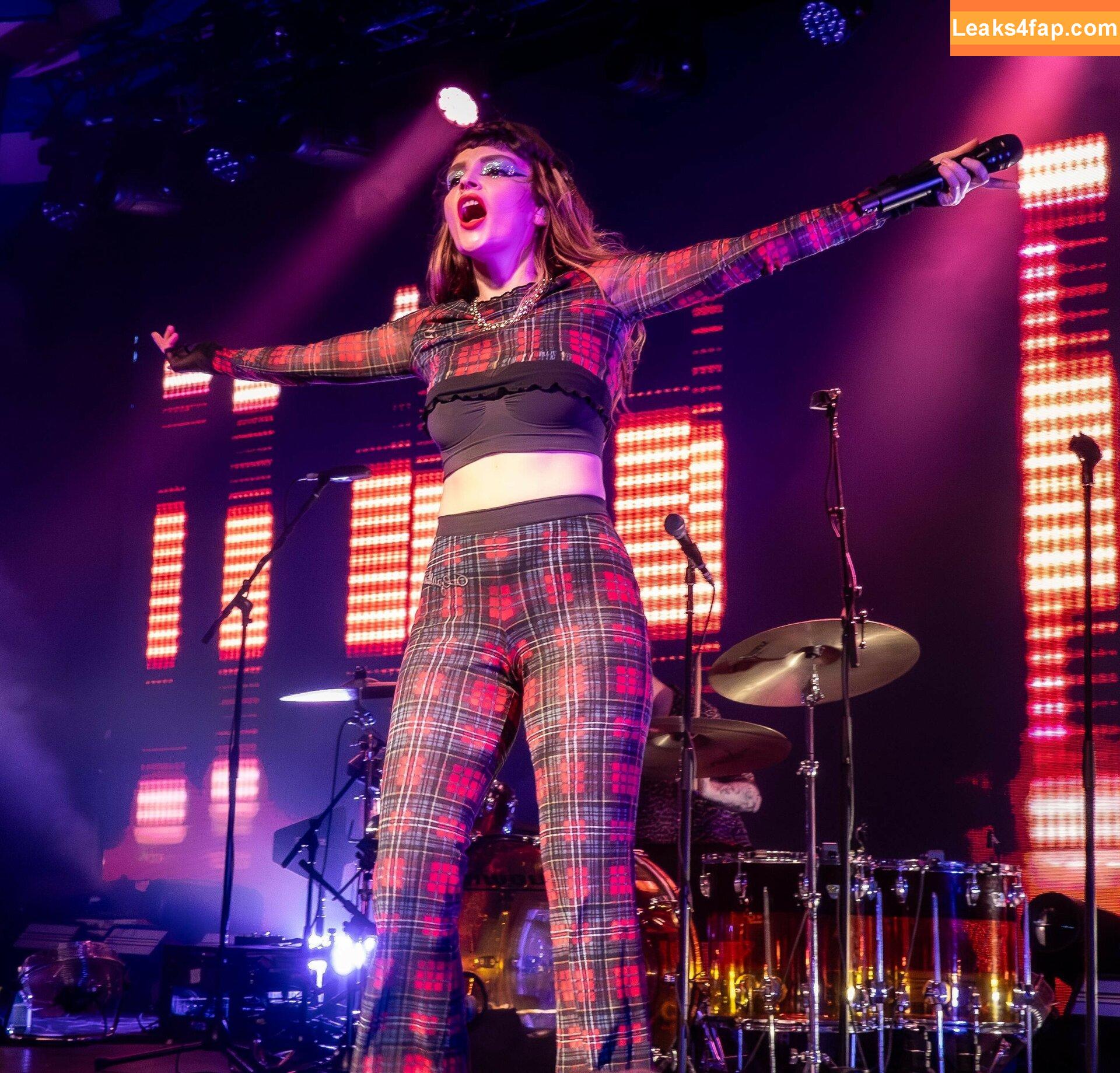 Lauren Mayberry / laurenevemayberry leaked photo photo #0147