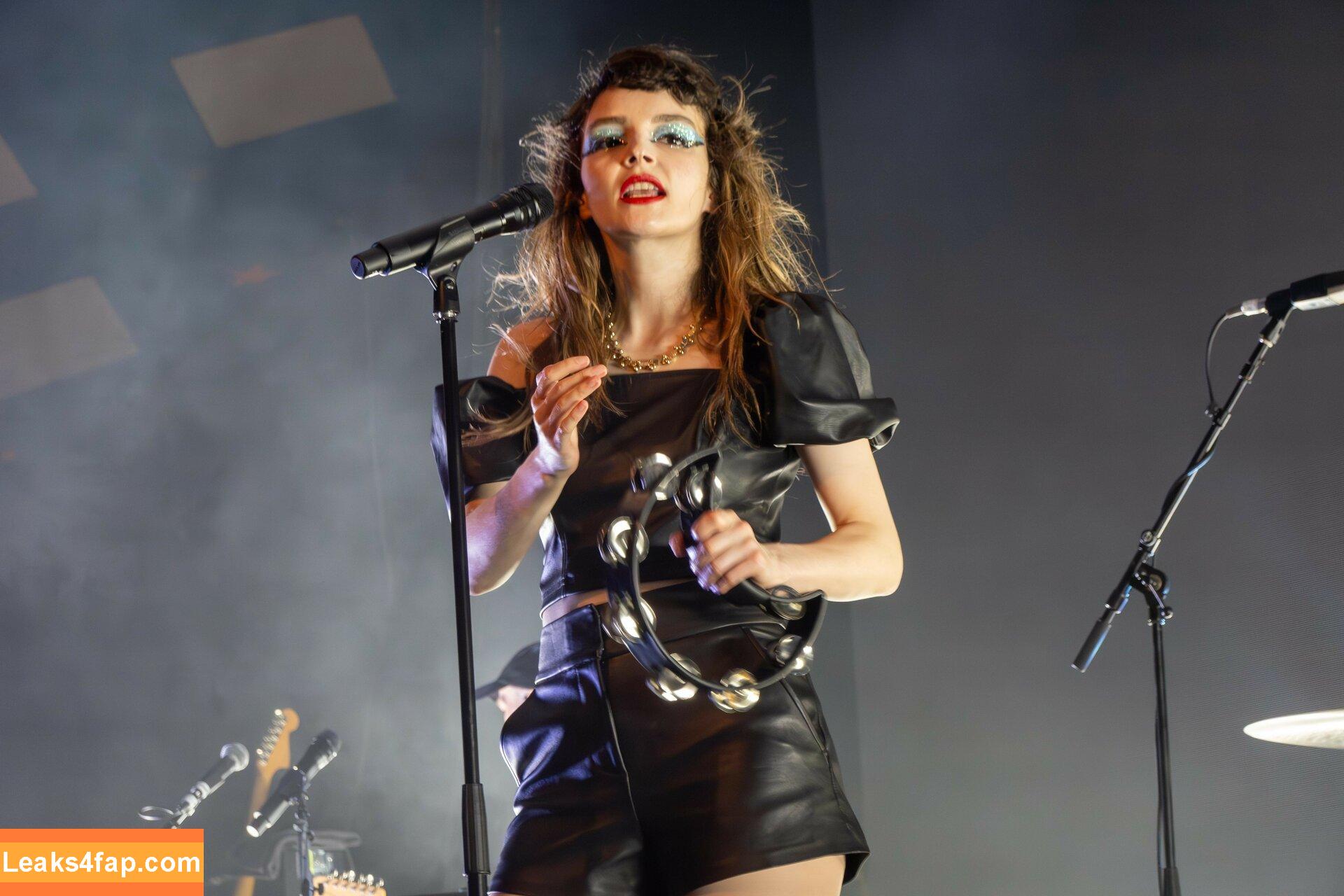 Lauren Mayberry / laurenevemayberry leaked photo photo #0149