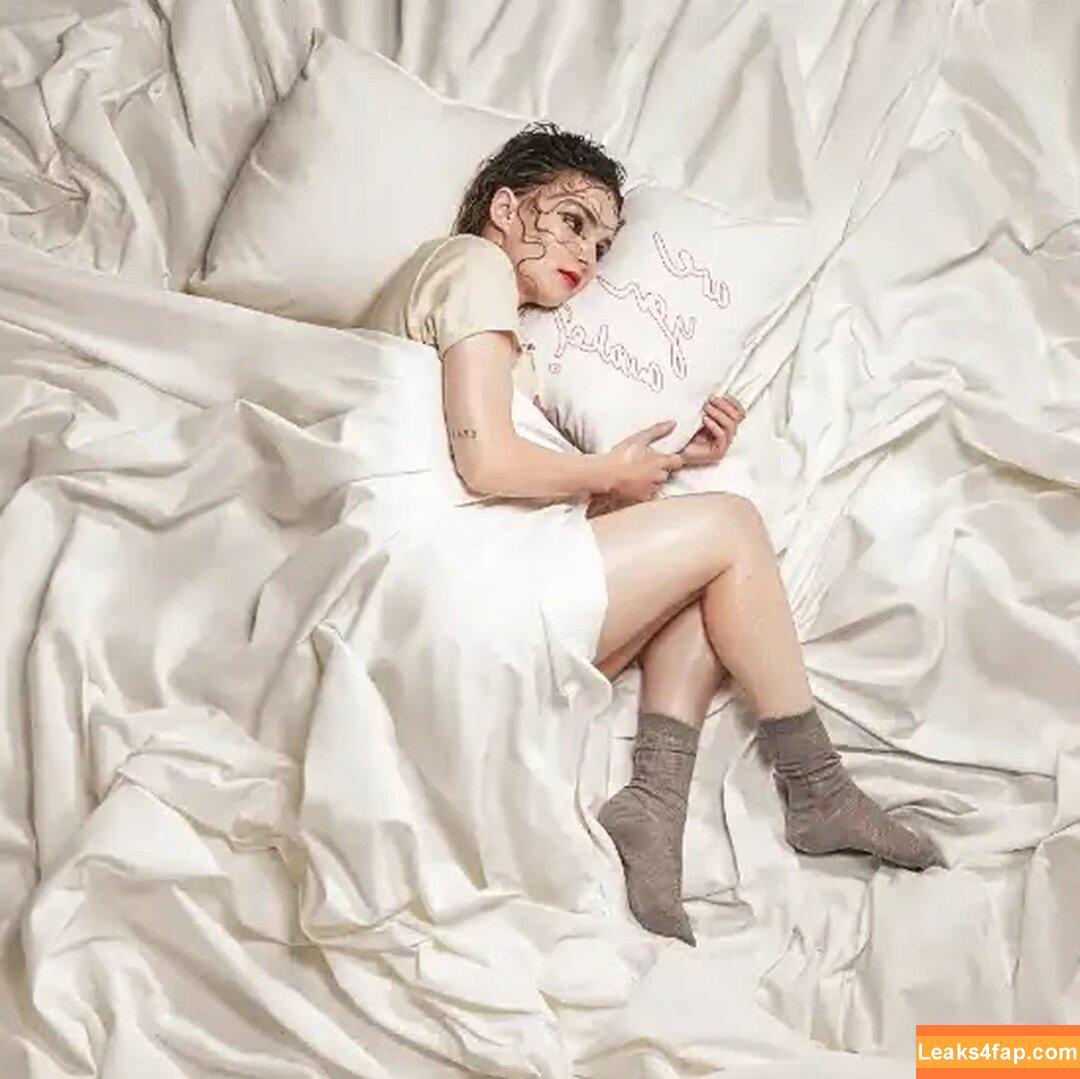 Lauren Mayberry / laurenevemayberry leaked photo photo #0156