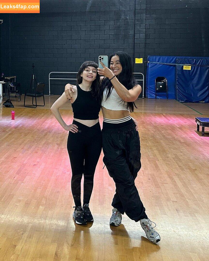 Lauren Mayberry / laurenevemayberry leaked photo photo #0260