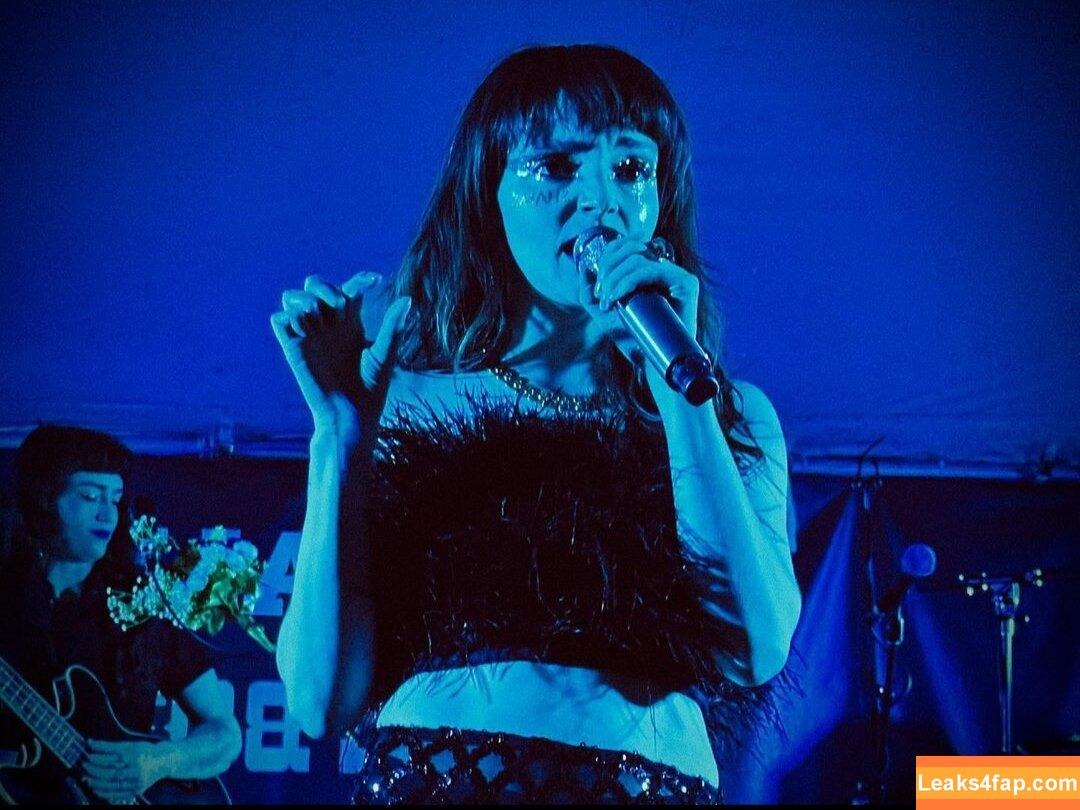 Lauren Mayberry / laurenevemayberry leaked photo photo #0308