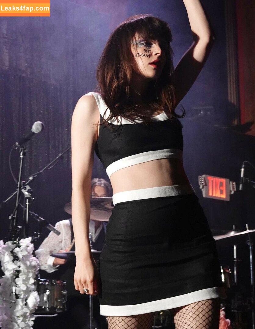 Lauren Mayberry / laurenevemayberry leaked photo photo #0436