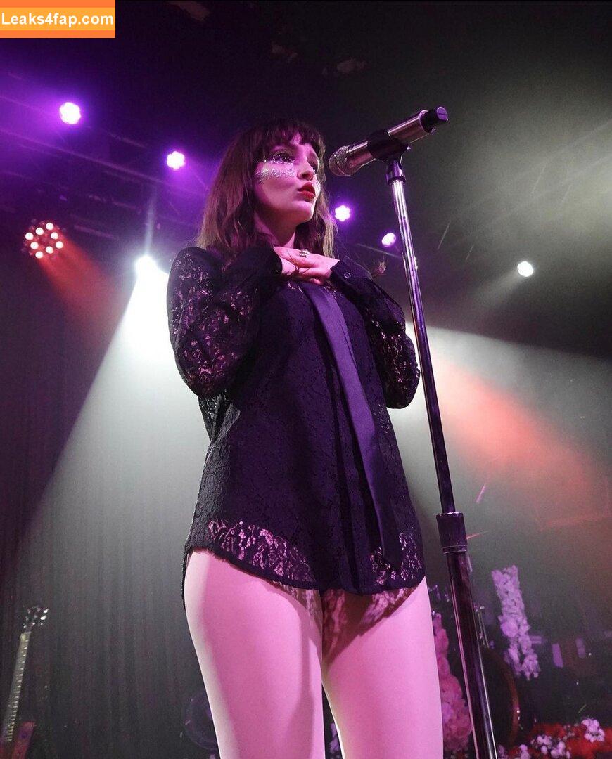 Lauren Mayberry / laurenevemayberry leaked photo photo #0437