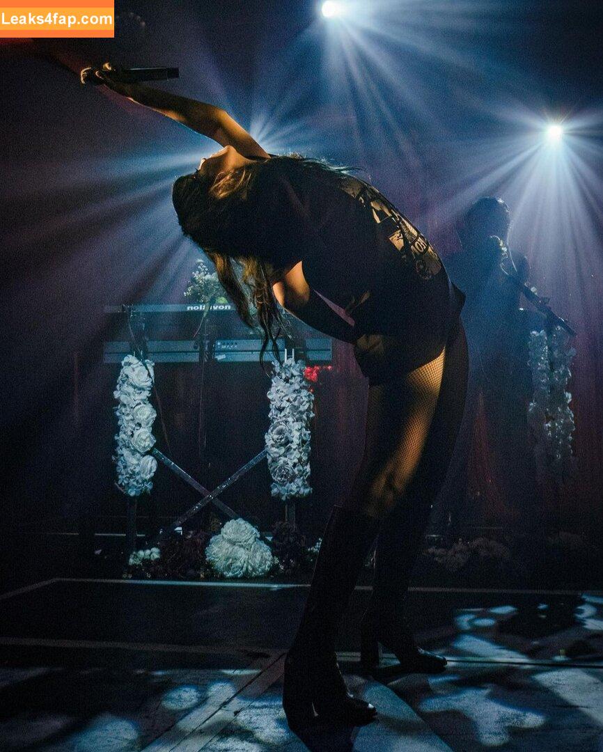 Lauren Mayberry / laurenevemayberry leaked photo photo #0536