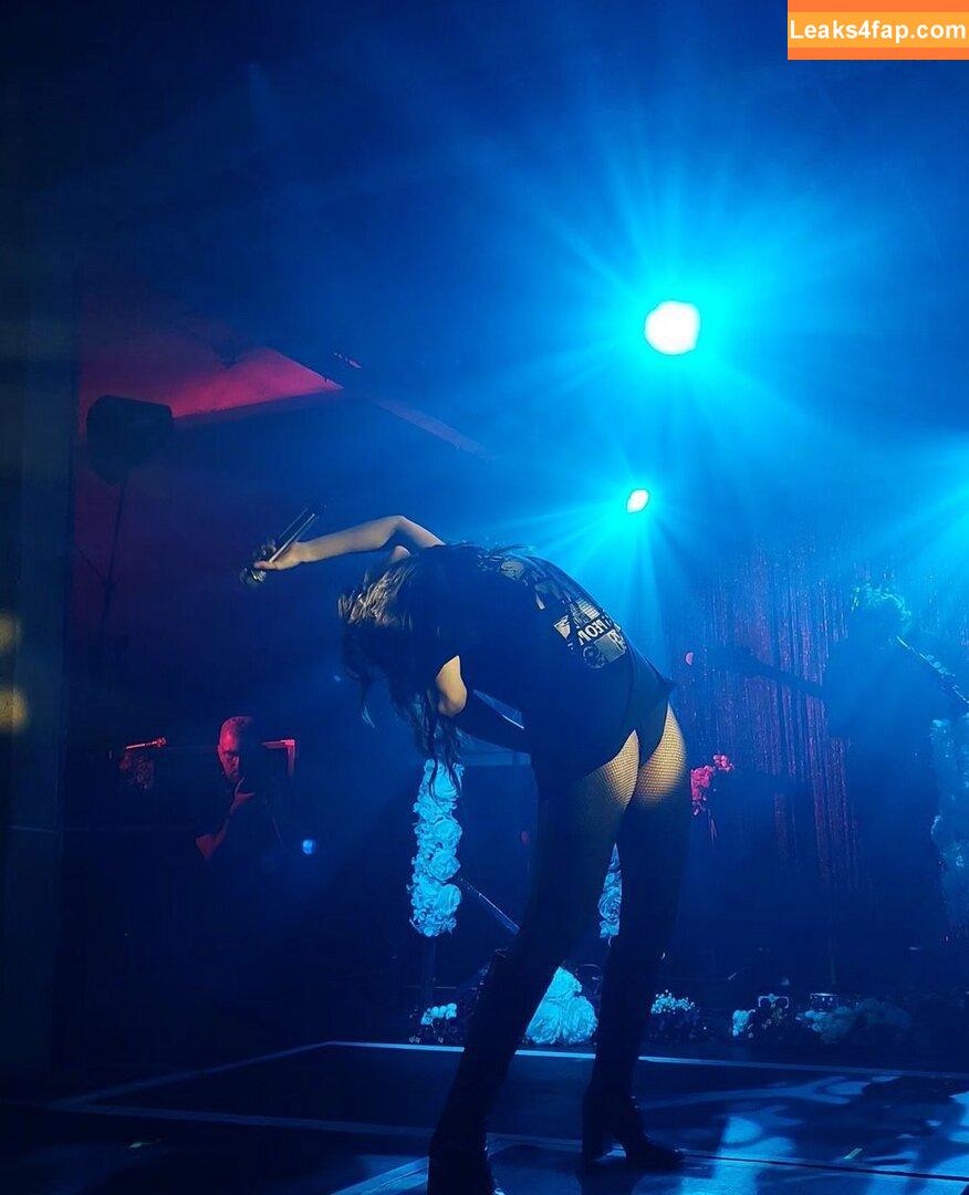 Lauren Mayberry / laurenevemayberry leaked photo photo #0540