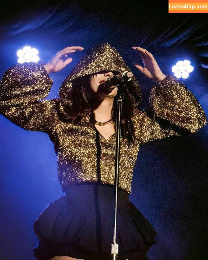 Lauren Mayberry / laurenevemayberry leaked photo photo #0611