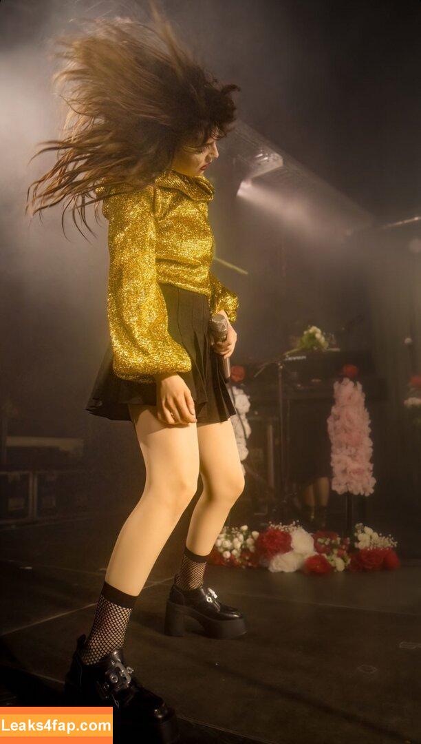 Lauren Mayberry / laurenevemayberry leaked photo photo #0648