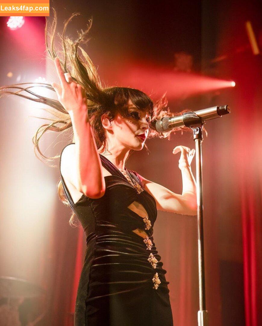 Lauren Mayberry / laurenevemayberry слитое фото фото #0653