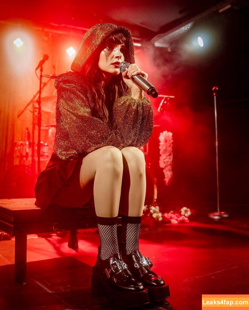 Lauren Mayberry / laurenevemayberry слитое фото фото #0660