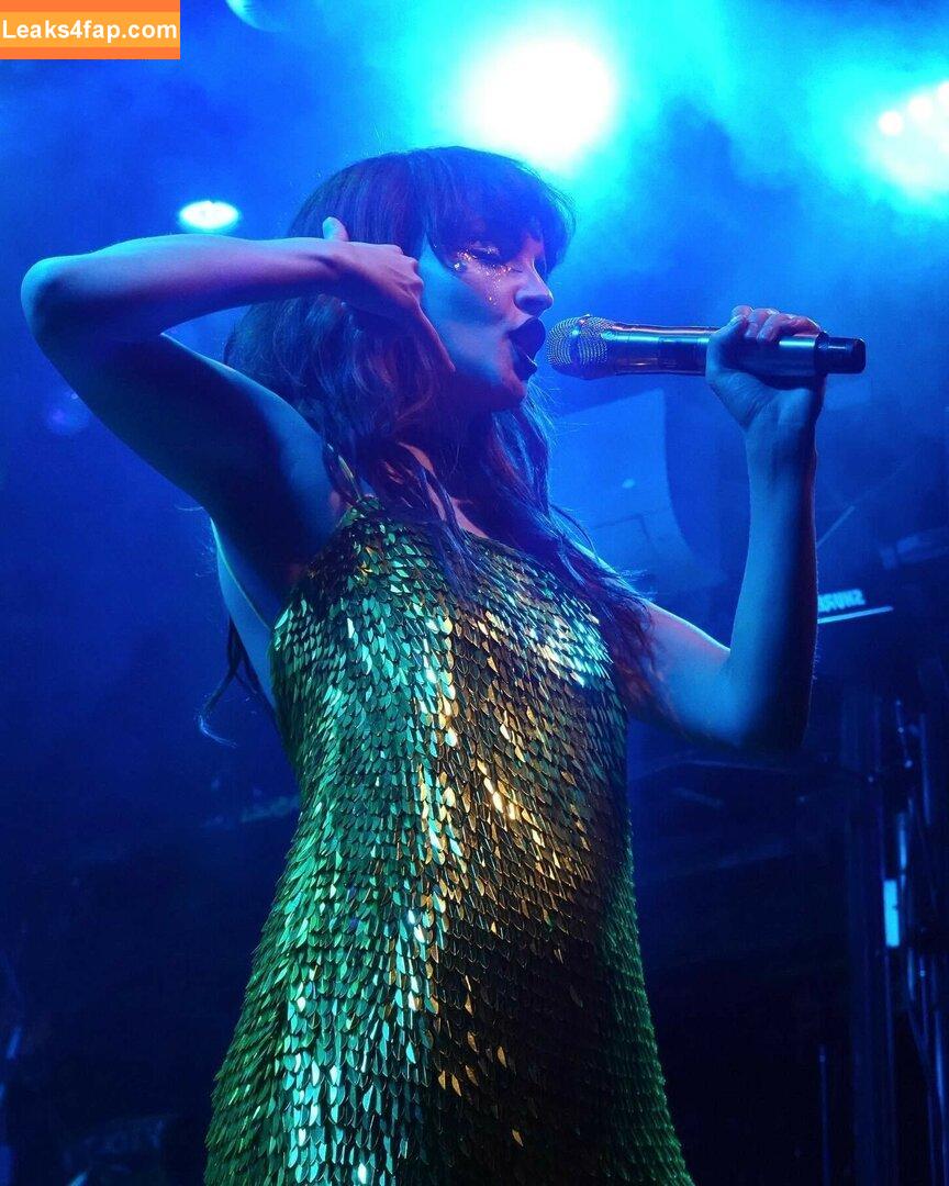 Lauren Mayberry / laurenevemayberry leaked photo photo #0690