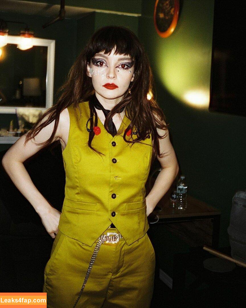 Lauren Mayberry / laurenevemayberry leaked photo photo #0777