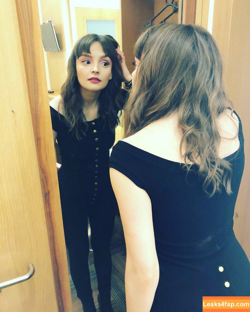 Lauren Mayberry / laurenevemayberry leaked photo photo #0912