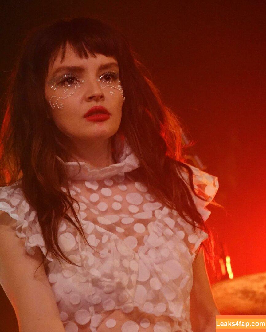 Lauren Mayberry / laurenevemayberry слитое фото фото #0939