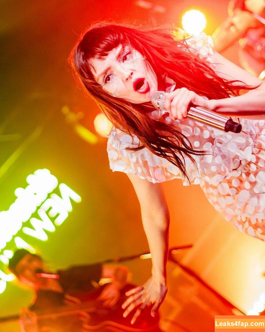 Lauren Mayberry / laurenevemayberry слитое фото фото #0956