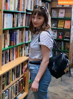 Lauren Mayberry photo #0044