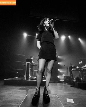 Lauren Mayberry photo #0082