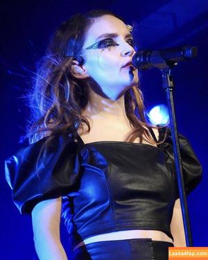 Lauren Mayberry photo #0083