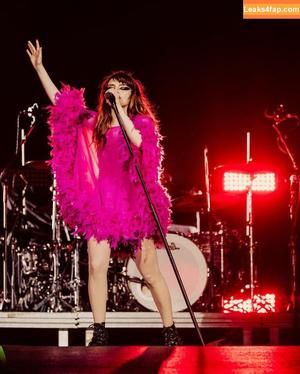 Lauren Mayberry photo #0096