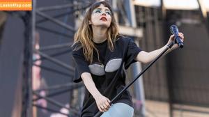 Lauren Mayberry photo #0109