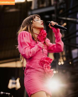 Lauren Mayberry photo #0112