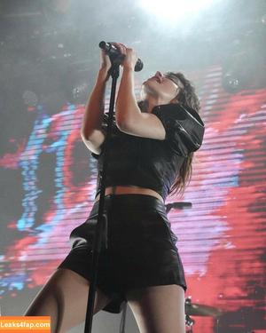 Lauren Mayberry photo #0121