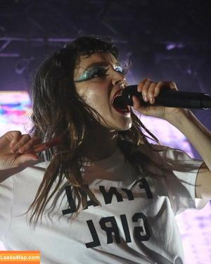 Lauren Mayberry photo #0130