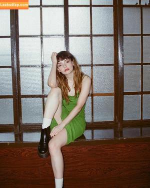 Lauren Mayberry photo #0152