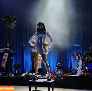 Lauren Mayberry photo #0166