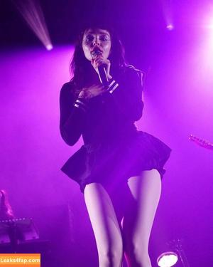 Lauren Mayberry photo #0185