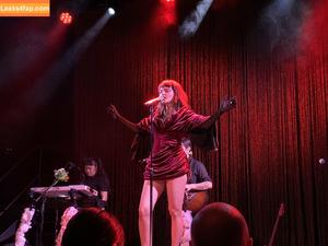 Lauren Mayberry photo #0272